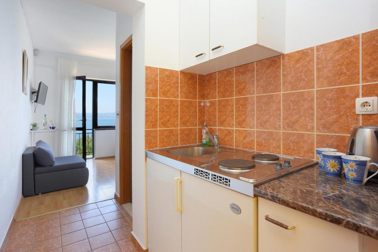 Apartments By The Sea Brela, Makarska - 2718 Εξωτερικό φωτογραφία